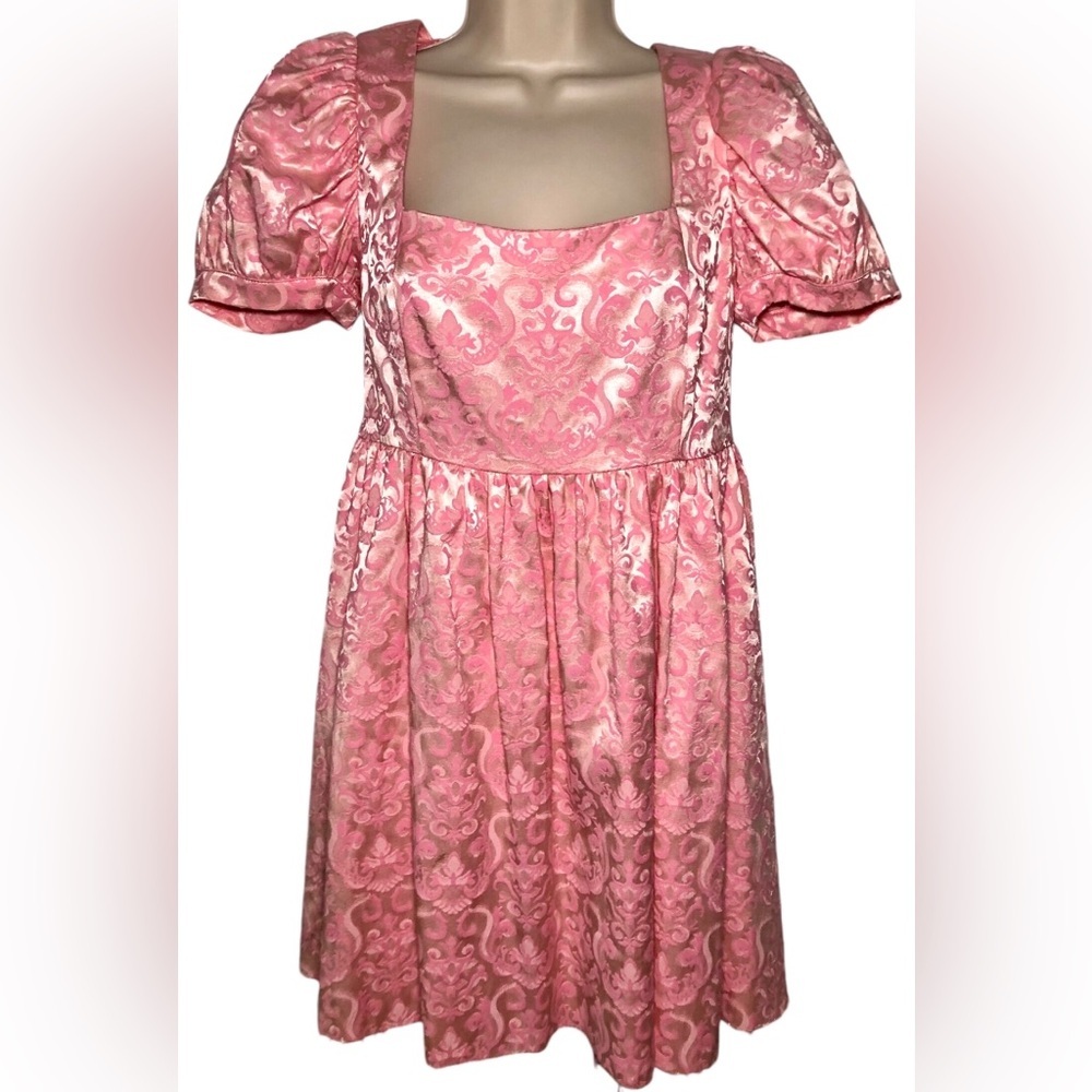 Sugar thrillz pink elegant obsession puff sleeve babydoll dress size medium NWT